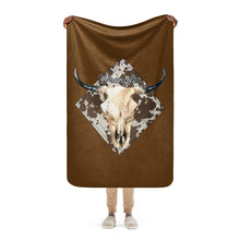 Load image into Gallery viewer, Bull Skull Sherpa blanket