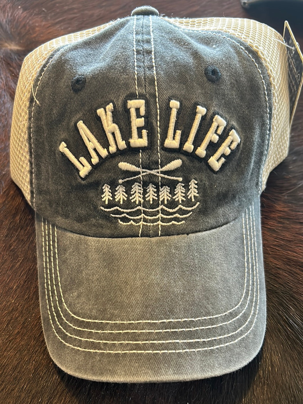 Lake life cap