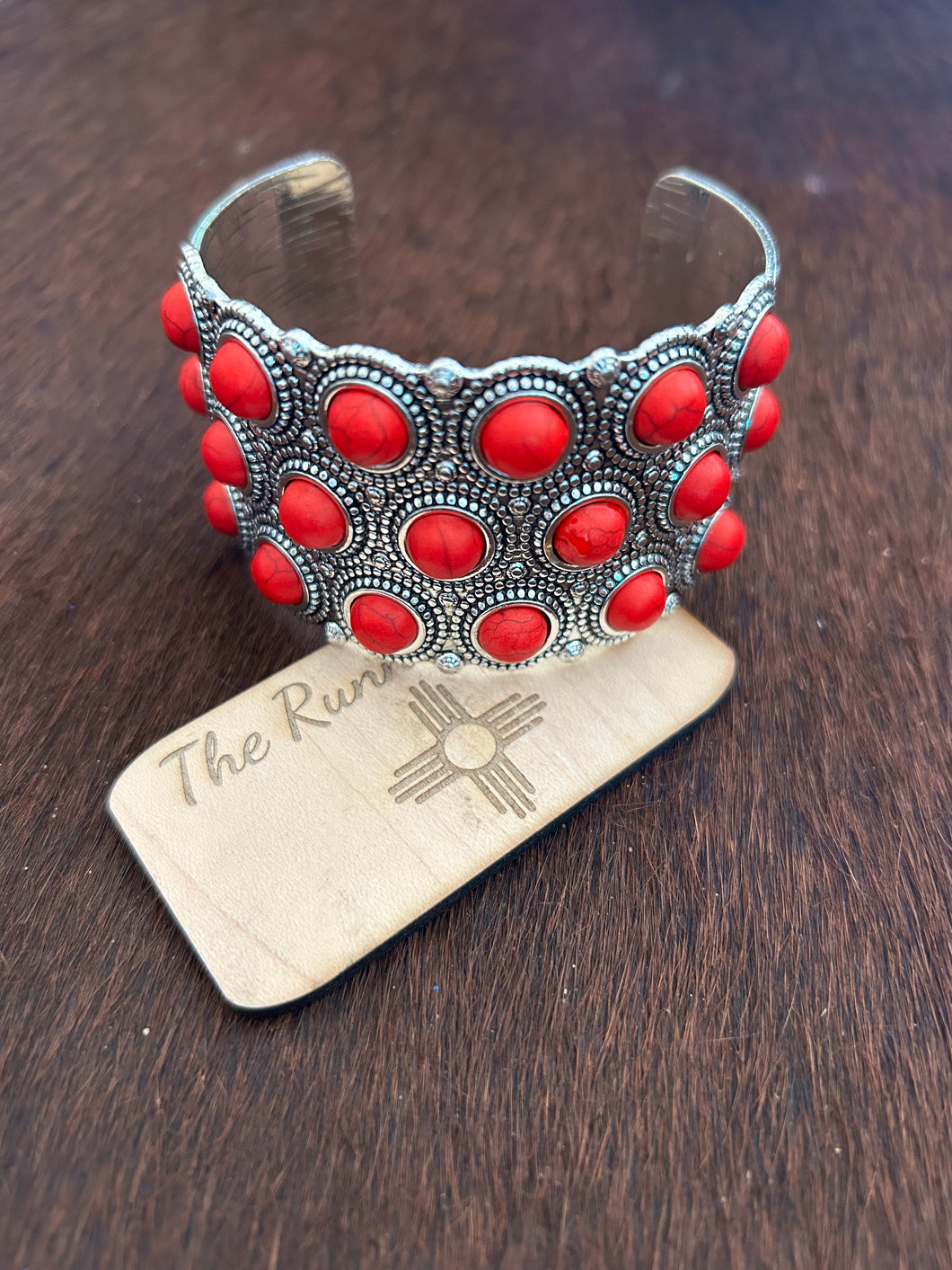 Chunky cuff bracelet