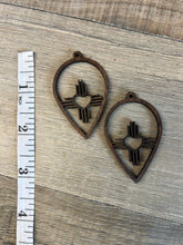 Load image into Gallery viewer, Zia symbol earrings
